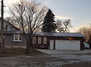 1278 400th St, Buffalo Center, IA 50424