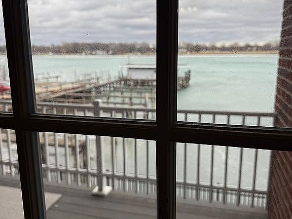 5th image of 2727 Riverside Dr #15