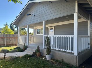 488 17th St, Springfield, OR 97477