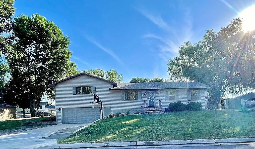 800 Executive Ave, Crooks, SD 57020 Zillow