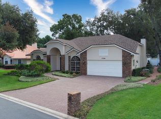 7725 Apple Tree Cir, Orlando, FL 32819