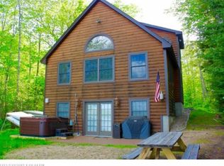 28 Lakeside Dr, Raymond, ME 04071