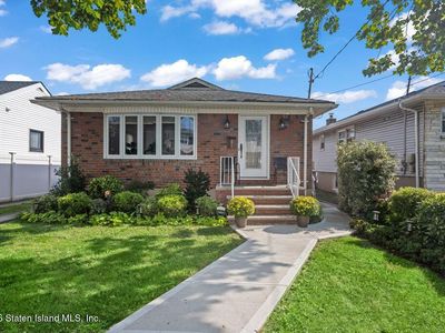 79 Renwick Ave, Staten Island, NY, 10301
