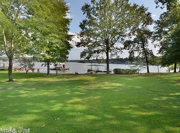 5th image of 216 Grandview Dr