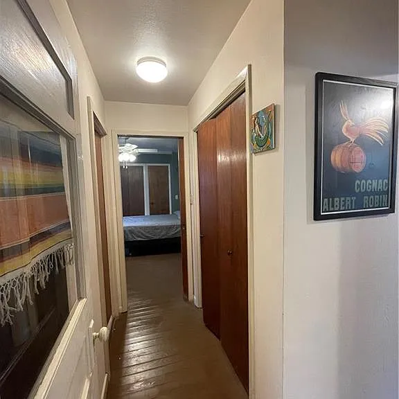 207 W Clark Ave — Photo 6