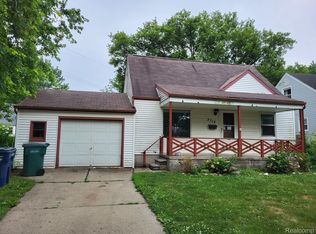 2315 Hartwick Hwy, Lincoln Park, MI 48146