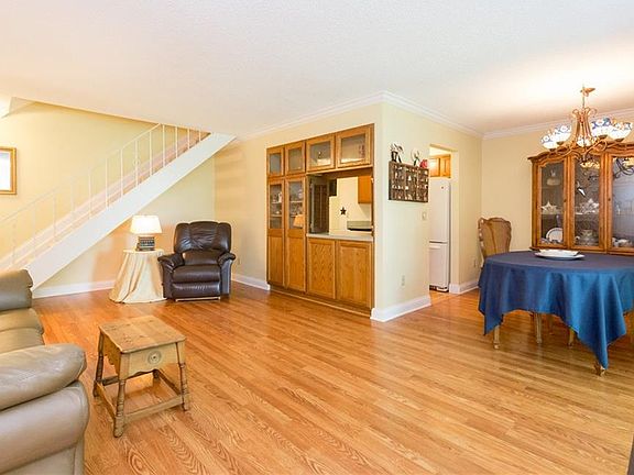 4th image of 2599 Jefferson Pl Unit C