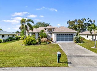 608 SE 21st Ave, Cape Coral, FL 33990