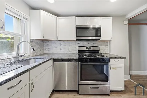 1 bed, 850 sqft, $1,200 — Photo 2