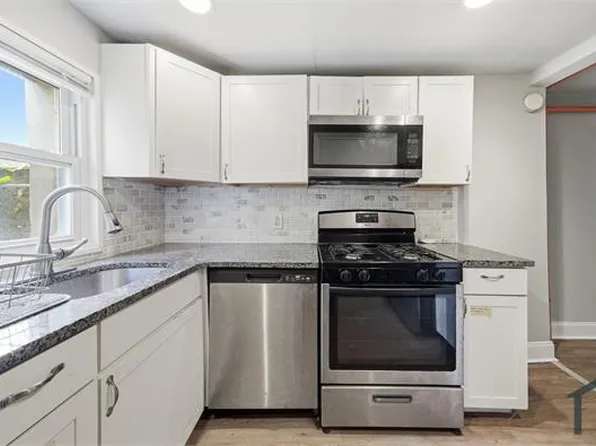 1707 N Gratz St, Philadelphia, PA 19121