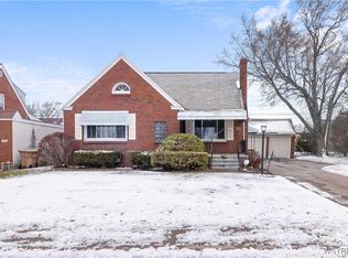 70 Tudor Rd, Cheektowaga, NY 14215