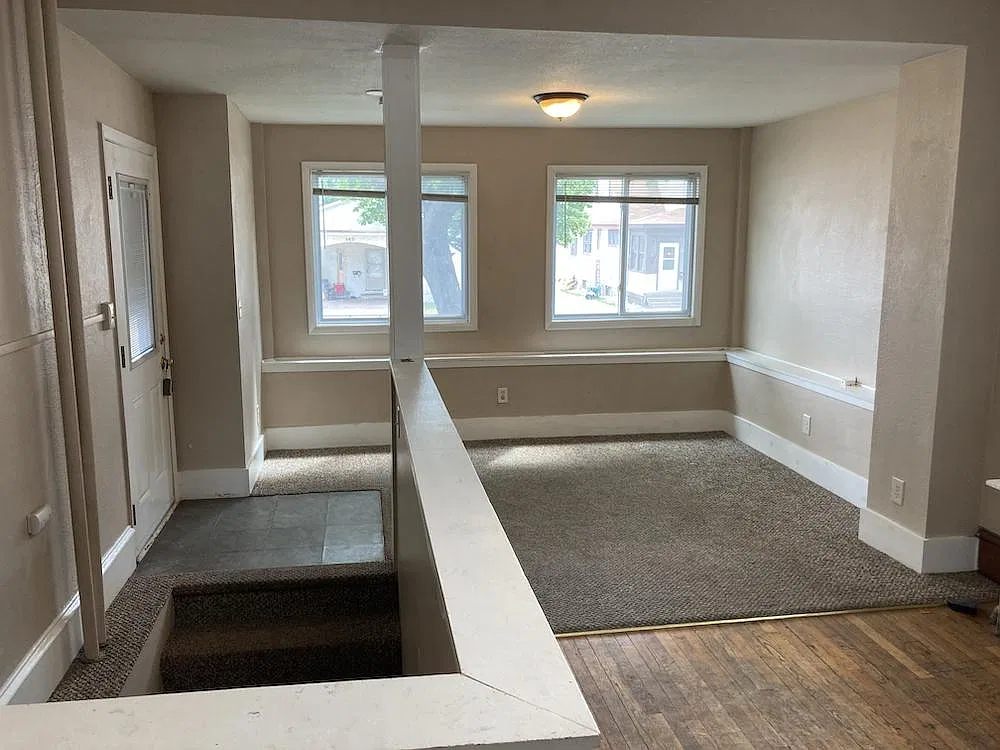 4 bed, $1,695 — Photo 2