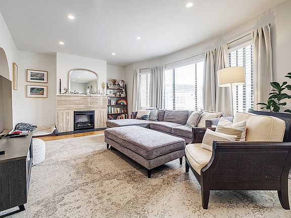 4th image of 3350 Divisadero St #Top