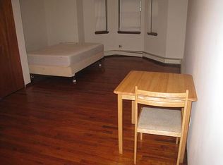 2267 33rd St APT 1, Astoria, NY 11105
