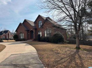 2000 Eagle Crest Ct, Birmingham, AL 35242