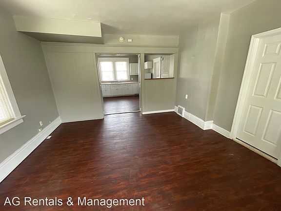3rd image of 1420 Cass St #A