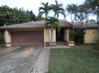 1346 Westover Rd, West Palm Beach, FL 33417