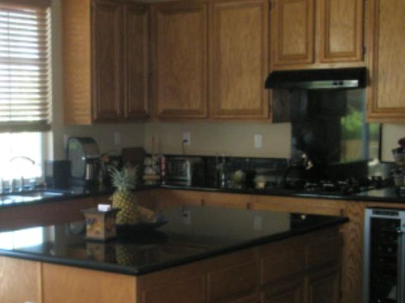 2nd image of 15571 Hammett Ct