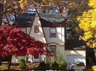 320 Bellevue Rd, New Haven, CT 06511