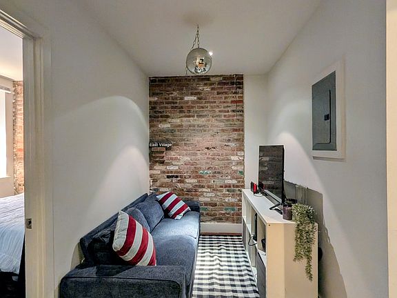 4th image of 636 E 11th St APT 1K