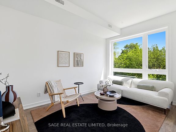 4th image of 35 Birchcliff Ave #21