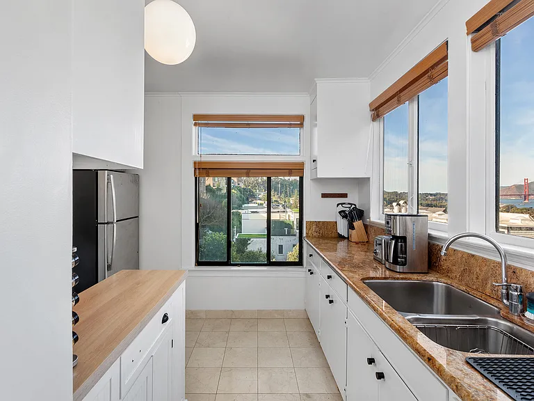 2621 Divisadero St #2 — Photo 19