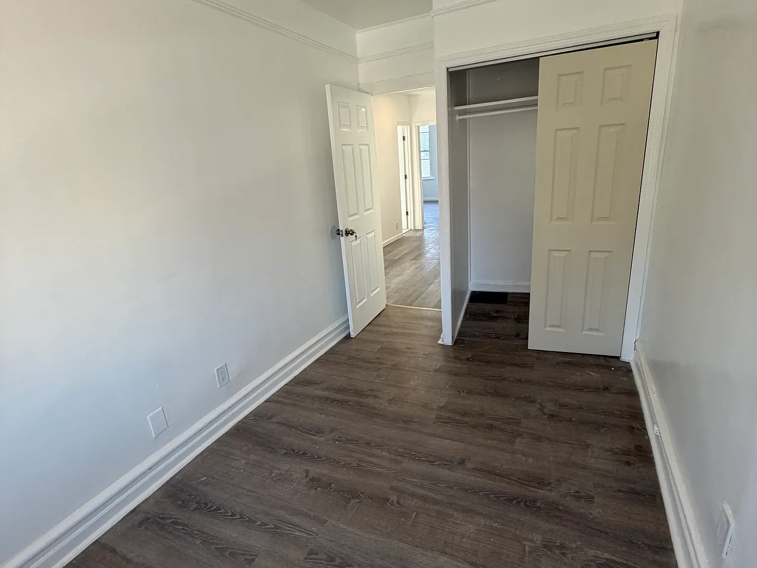 4 bed, $3,900 — Photo 3