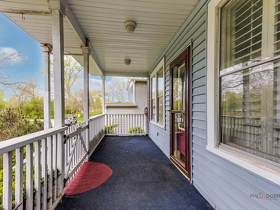 3rd image of 28628 W Lindbergh Dr