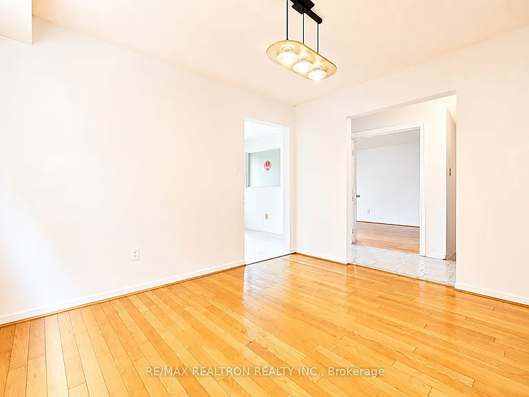 10 Pinewood Dr — Photo 12
