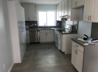 1727A Fern St, Honolulu, HI 96826