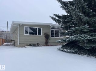 8407 52nd St NW, Edmonton, AB T6B 1E8