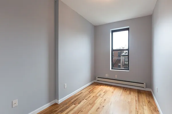 Rented by MNS | media 21