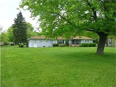 2284 North Rd photo 1