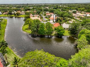 104 Cove Rd, Greenacres, FL 33413
