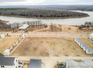 43 Water St, Eufaula, OK 74432