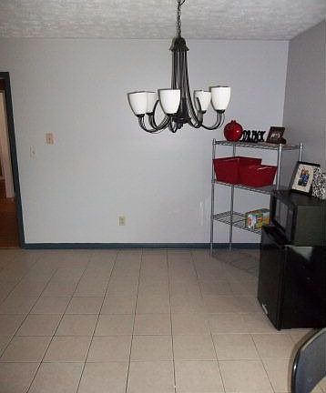 5th image of 155 Lee Road 885