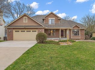 3210 SW Mowbray Rd, Topeka, KS 66614