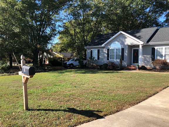 2nd image of 5 S Orchard Dr