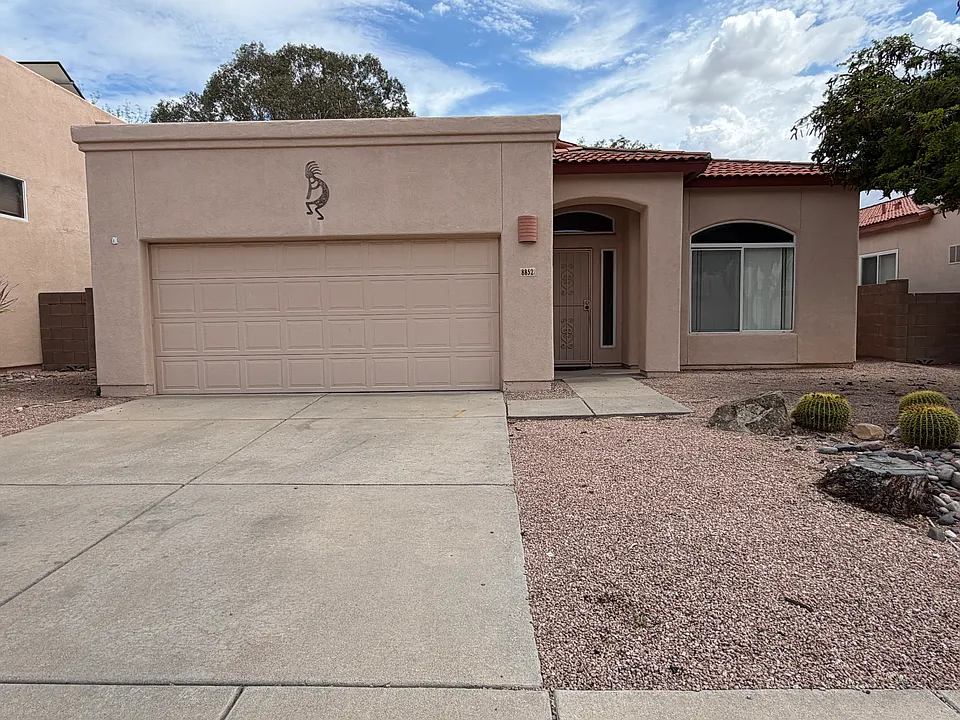 8852 E Desert Verbena Pl