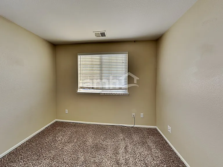 1123 S Flatrock Cir — Photo 11
