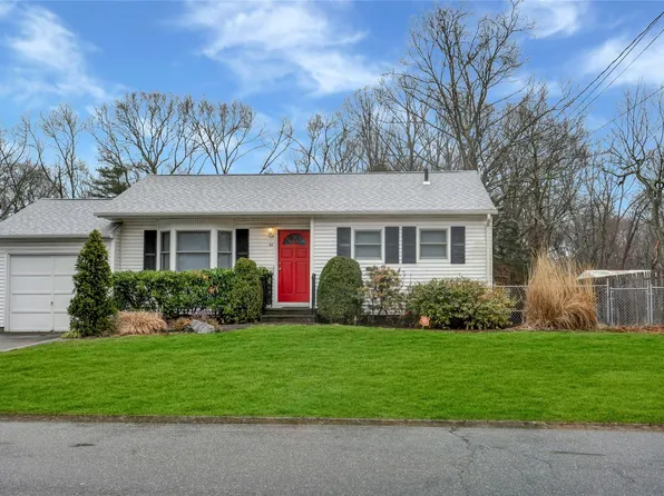 44 Wicks Road, East Northport, NY 11731