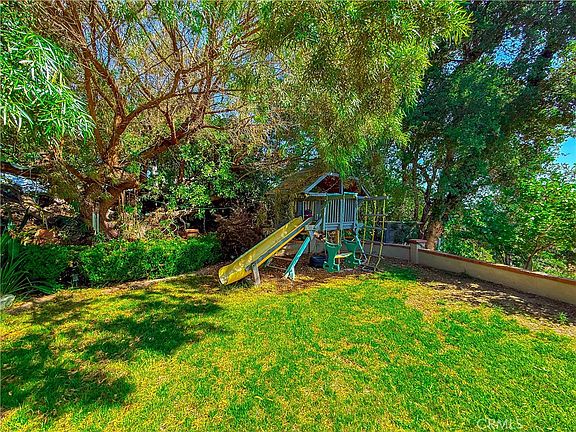 4th image of 15429 Turquoise Cir N