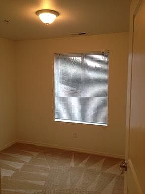 5th image of 5264 NE 121st Ave #Q145