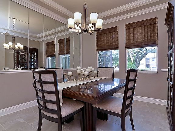 4th image of 210 Arbor Shade Ct