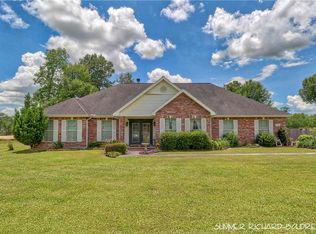 933 Mission Ln, Lake charles, LA 70611