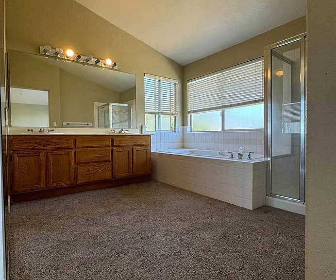 4009 Pillsbury Ct — Photo 17