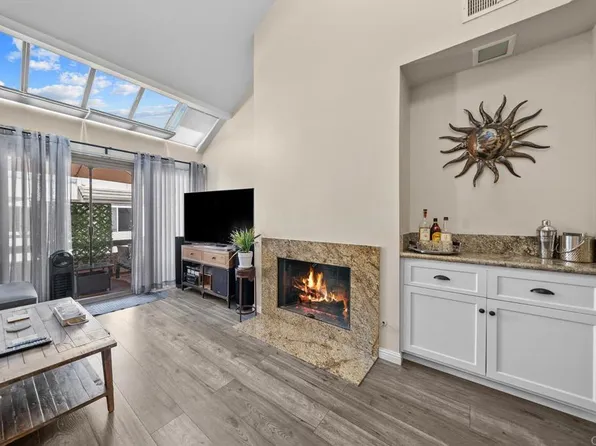 6140 Calle Mariselda Unit 204, San Diego, CA 92124