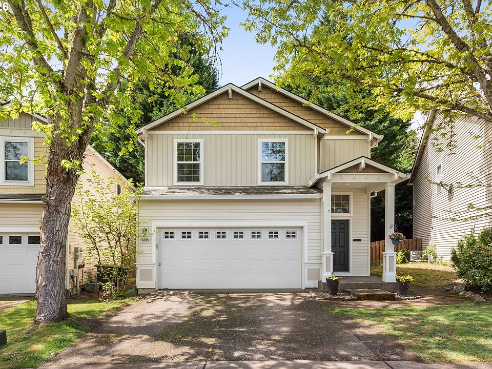 1st image of 5098 NE Schoeler Cir