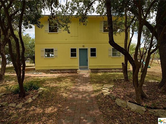 3rd image of 1177 Singing Hills Dr