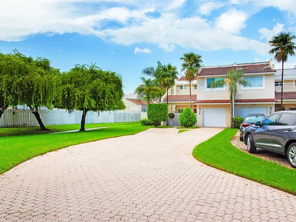 9779 NW 44th Ter, Doral, FL 33178